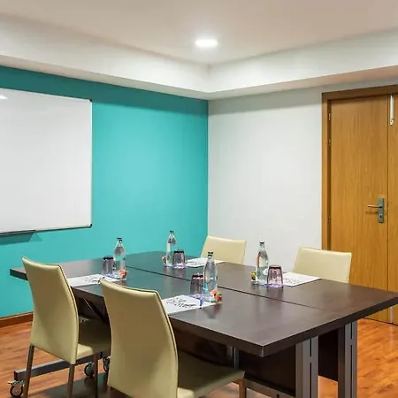 Otel Jerez Centro 4*
